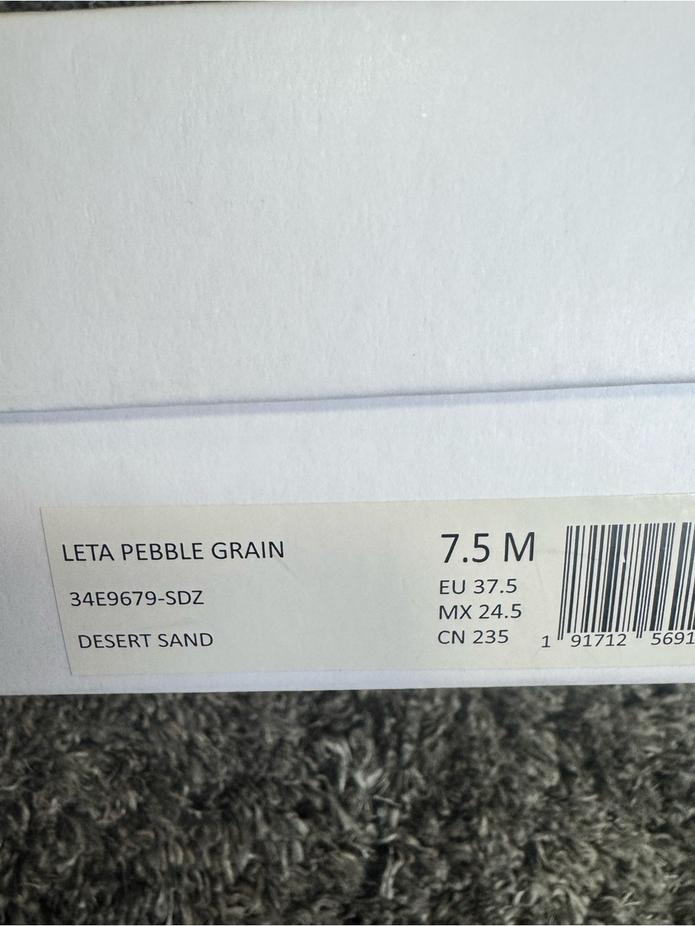 New Calvin Klein Beige/Tan Leather Loafers - Picture 4 of 4